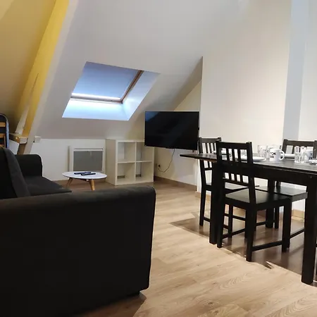 Tok Tok A6 - 2ch Toutes Commodites Apartamento